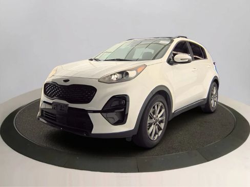 Used 2022 Kia Sportage Nightfall Edition w/ Nightfall Fwd Premium Package image 3