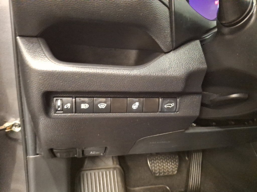 Used 2024 Toyota RAV4 XLE Premium w/ Weather Package AWD/4WD image 22