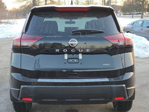 New 2026 Nissan Rogue SV w/ Cold Weather Package image 17