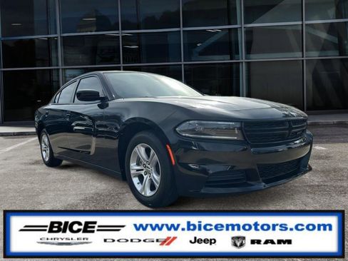 Used 2023 Dodge Charger SXT image 1