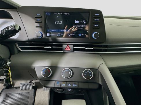 New 2026 Hyundai Elantra SE w/ Cargo Package FWD image 11