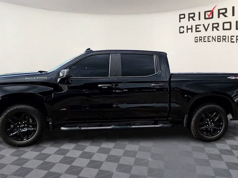 Used 2023 Chevrolet Silverado 1500 Custom AWD/4WD image 5