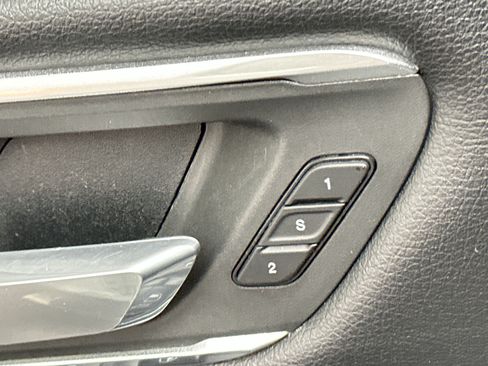 Used 2020 RAM 1500 Laramie AWD/4WD image 37