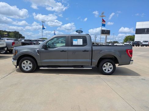 Used 2023 Ford F150 XLT RWD image 5