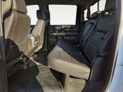 Used 2020 Chevrolet Silverado 2500 LTZ w/ LTZ Plus Package image 13