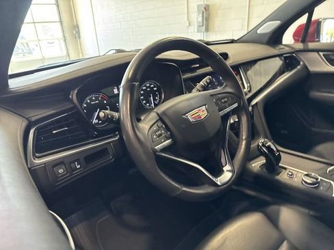 Certified 2024 Cadillac XT6 Premium Luxury AWD/4WD image 16