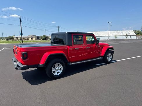 Used 2023 Jeep Gladiator Sport AWD/4WD image 13