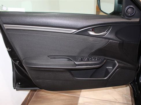 Used 2018 Honda Civic EX image 28