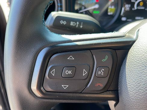 Used 2024 Jeep Wrangler Unlimited Rubicon 4xe AWD/4WD image 21