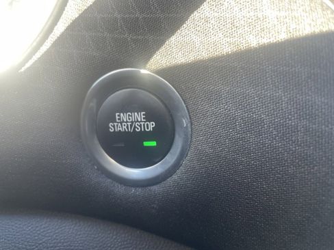 Used 2024 Chevrolet Malibu LT image 29