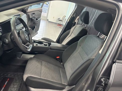 Used 2023 Nissan Rogue SV AWD/4WD image 24