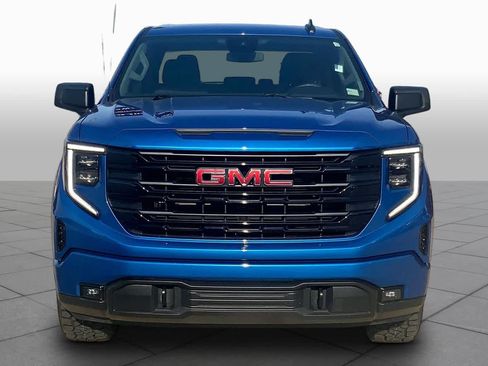 Used 2024 GMC Sierra 1500 Elevation w/ X31 Off-Road Package AWD/4WD image 4