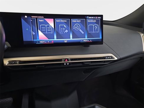 Used 2023 BMW iX xDrive50 w/ Ultimate Package 2 image 23