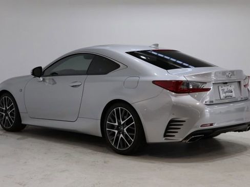 Used 2016 Lexus RC 200t RWD image 5
