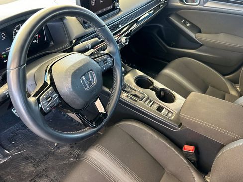 Certified 2025 Honda Civic Sport image 10