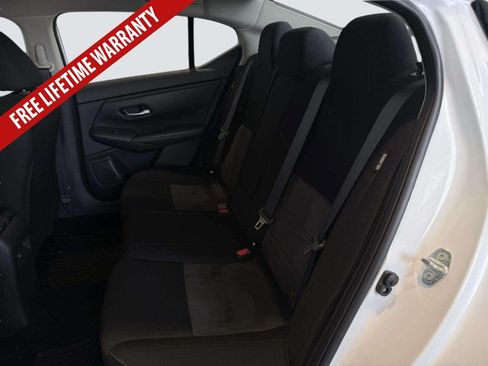 Used 2023 Nissan Sentra SR w/ Electronics Package FWD image 27