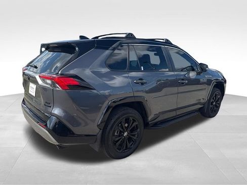 Used 2023 Toyota RAV4 XSE AWD/4WD image 5