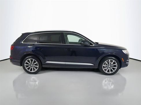 Used 2018 Audi Q7 2.0T Premium Plus w/ Premium Plus Package AWD/4WD image 29