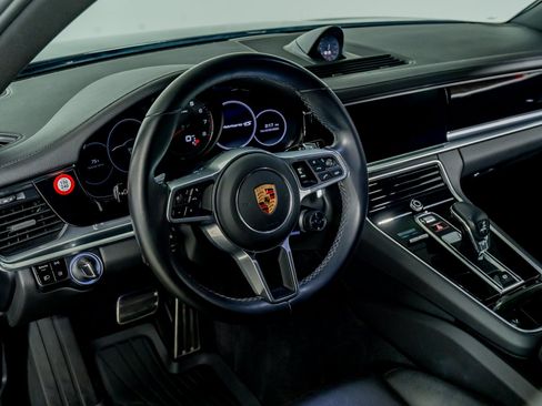 Used 2018 Porsche Panamera 4S AWD/4WD image 18