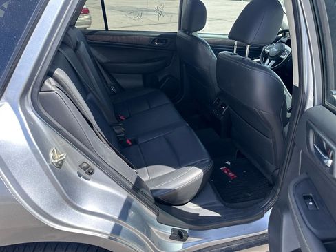 Used 2015 Subaru Outback 2.5i Limited w/ Popular Package #4 AWD/4WD image 9