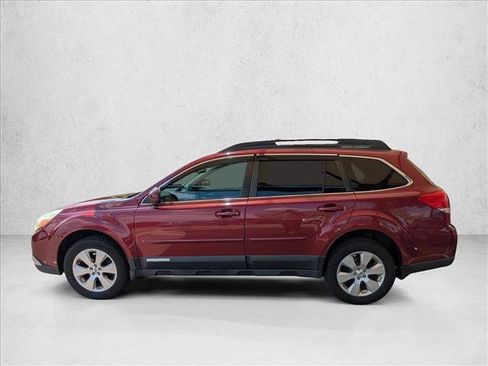 Used 2012 Subaru Outback 2.5i Limited w/ Moonroof Pkg AWD/4WD image 8