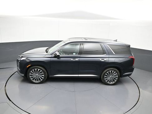 Used 2024 Hyundai Palisade Calligraphy image 43