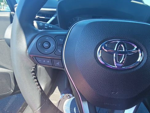 Used 2023 Toyota Corolla SE FWD image 11