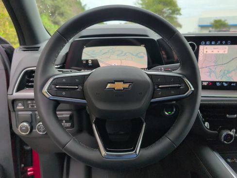New 2026 Chevrolet Suburban Premier RWD image 24