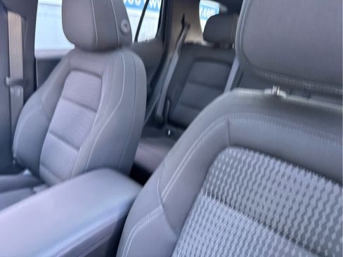 Used 2025 Chevrolet Equinox LT w/ Midnight Edition image 34