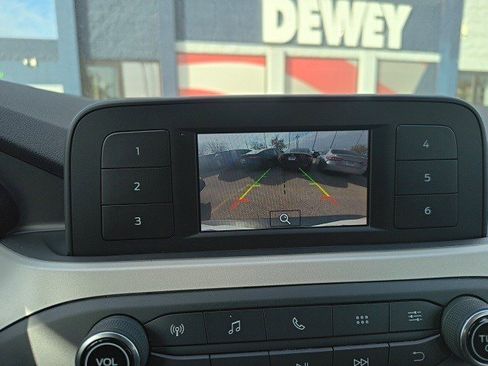 Used 2022 Ford Escape S image 22