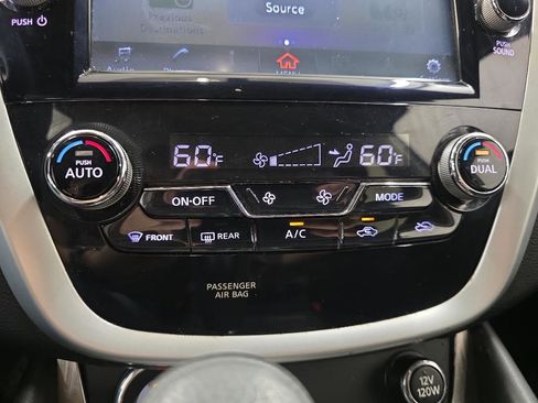 Used 2015 Nissan Murano S w/ Navigation Package image 55