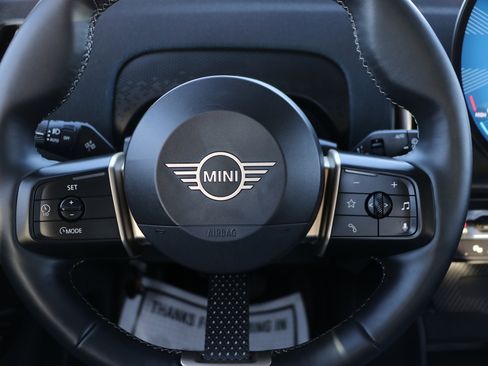 Used 2025 MINI Cooper Countryman S image 17