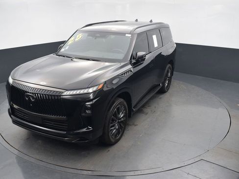 Used 2025 INFINITI QX80 Autograph w/ Autograph Exterior Package image 42