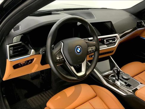 Used 2022 BMW 330e xDrive w/ Premium Package AWD/4WD image 21