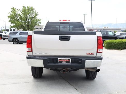 Used 2007 GMC Sierra 2500 SLT w/ Convenience Package AWD/4WD image 5
