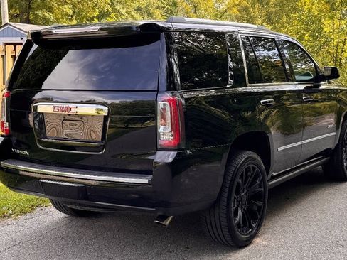 Used 2019 GMC Yukon Denali w/ Denali Ultimate Package AWD/4WD image 7