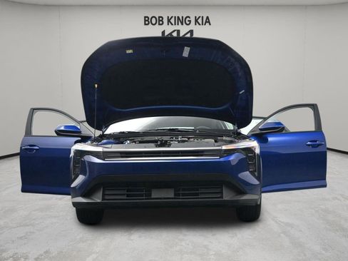 New 2026 Kia K4 FWD image 37