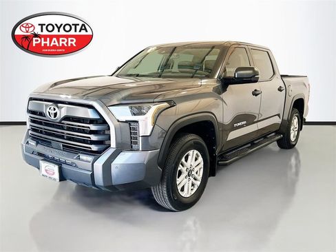 Used 2026 Toyota Tundra SR5 w/ SR5 Convenience Package AWD/4WD image 1