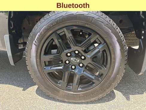 Used 2024 Chevrolet Silverado 1500 Custom AWD/4WD image 9