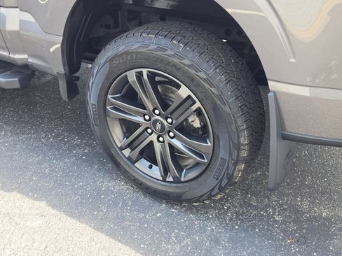Used 2021 Ford F150 XLT w/ Equipment Group 302A High AWD/4WD image 16