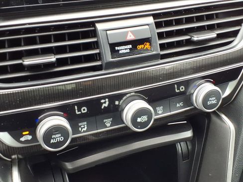 Used 2021 Honda Accord Sport image 31