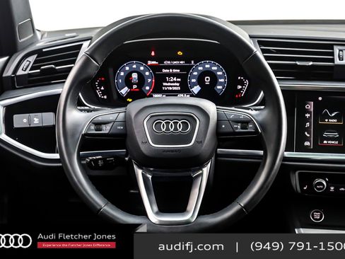 Used 2025 Audi Q3 2.0T Premium Plus w/ Premium Plus Package image 19
