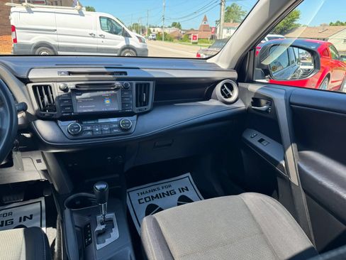 Used 2017 Toyota RAV4 XLE w/ Plus Special Value Package AWD/4WD image 40