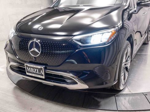 Used 2026 Mercedes-Benz EQE 320+ SUV image 11