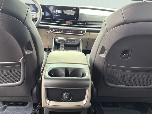 New 2026 Kia Carnival LXS image 23