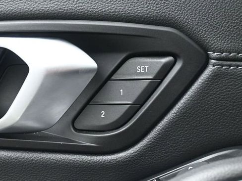 Used 2021 BMW 330i xDrive 330i xDrive w/ M Sport Package image 42