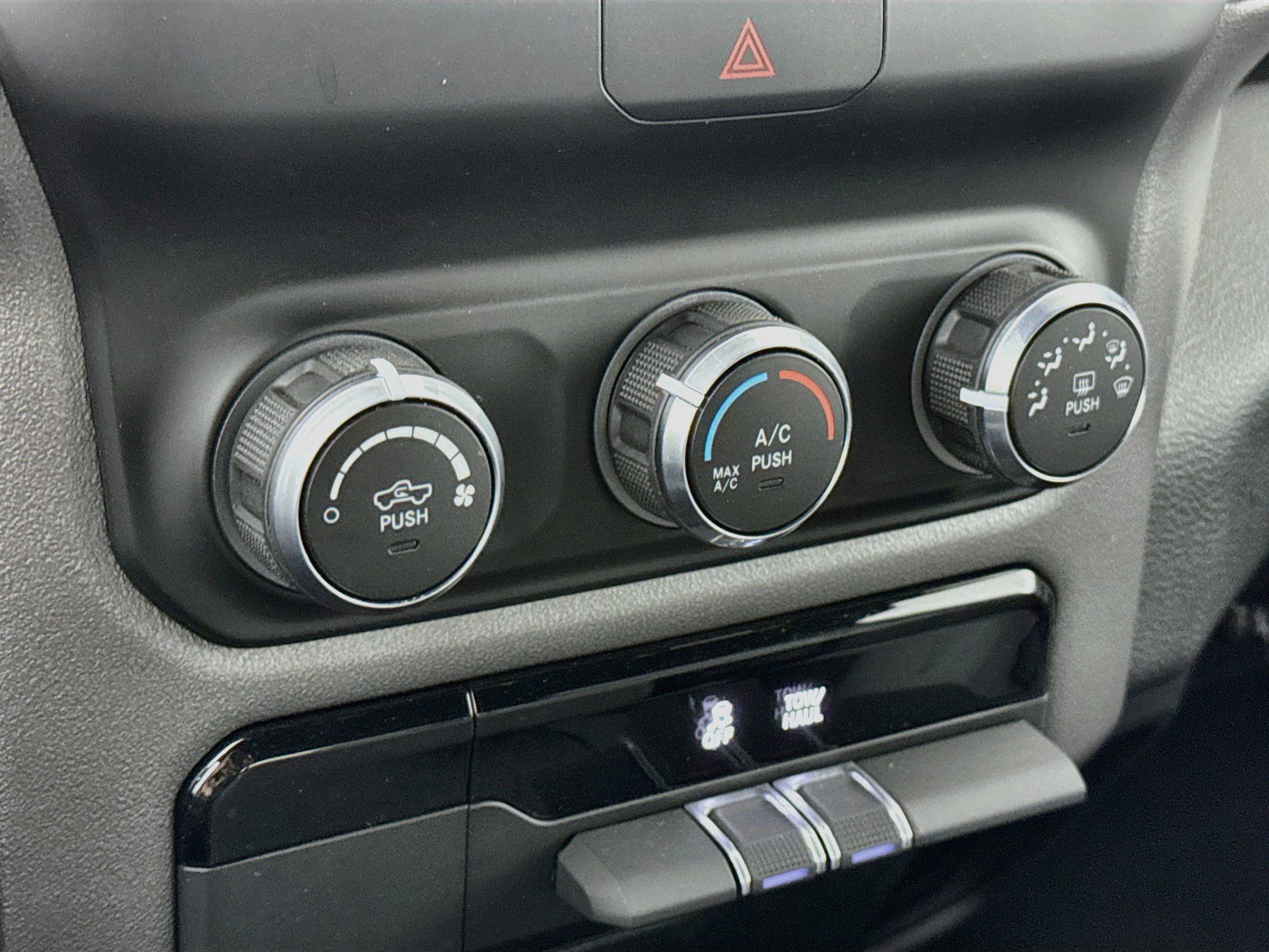 Used 2021 RAM 1500 Big Horn AWD/4WD image 15