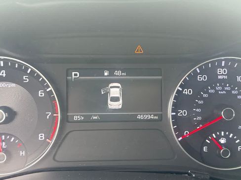 Used 2024 Kia Forte LXS FWD image 14