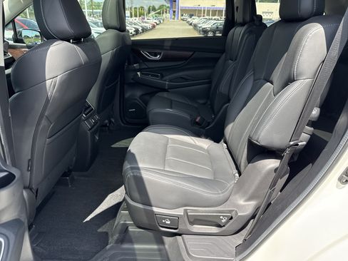 Used 2023 Subaru Ascent Touring AWD/4WD image 31