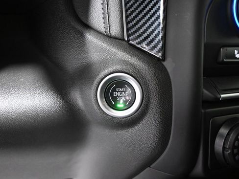 Used 2022 Chevrolet Silverado 1500 RST AWD/4WD image 32